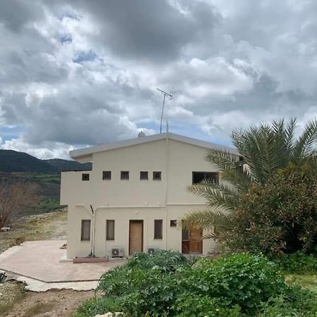 Extreme View Cafe And Rooms To Let Prastio  외부 사진